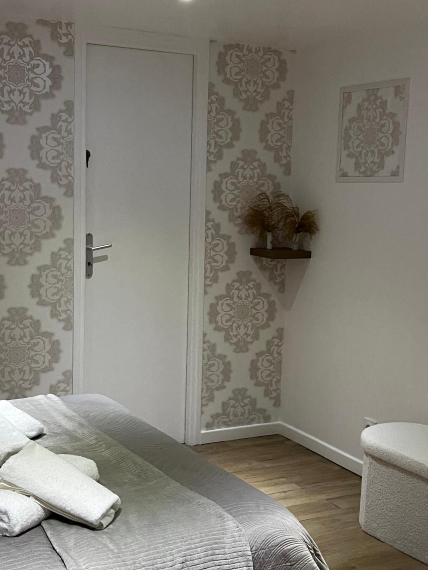 Ambiance Cocooning Pour Visiter La Normandie Giberville Exterior foto